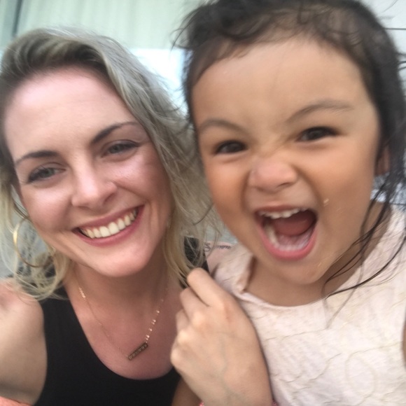 Meet your Posher, Sam - Picture 2 of 3